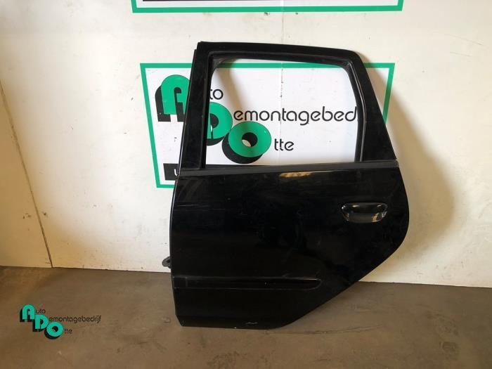 Portier 4Deurs links-achter van een Mitsubishi Colt (Colt 04, Auto-onderdelen, Carrosserie, Deur, Mitsubishi, Gebruikt, 3 maanden garantie