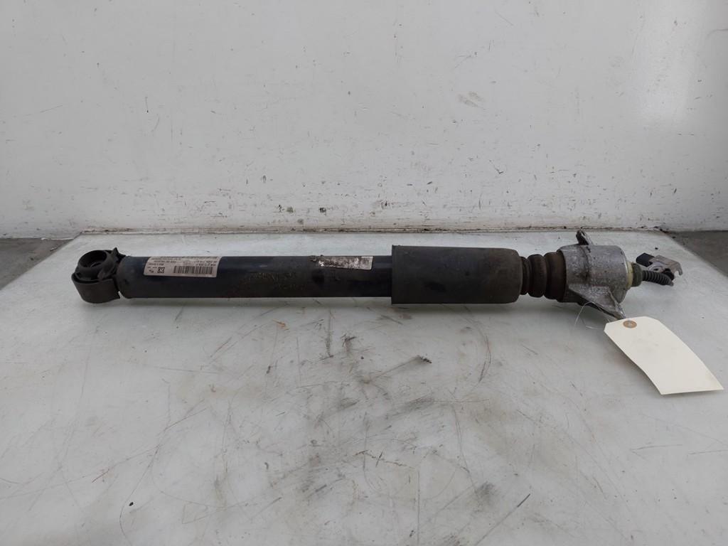 AMORTISSEUR ARRIÈRE DROIT Porsche Macan (95B), Autos : Pièces & Accessoires, Utilisé, Porsche