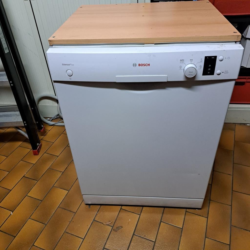 Lave-vaisselle Bosch., Programme éco, Comme neuf, Enlèvement, 10 à 14 litres