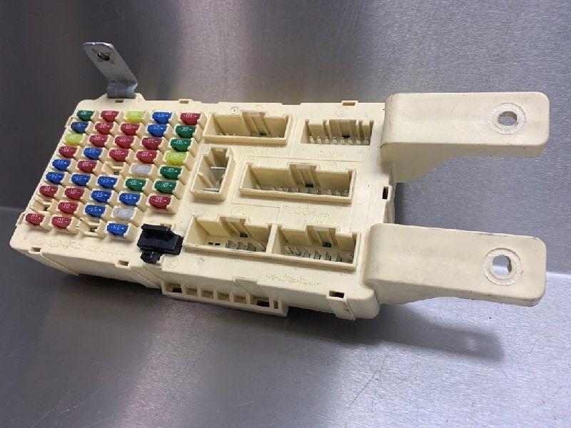 BOITIER FUSIBLES Hyundai Santa Fe II (CM) (|91950AK6153|), Autos : Pièces & Accessoires, Électronique & Câbles, Hyundai, Utilisé