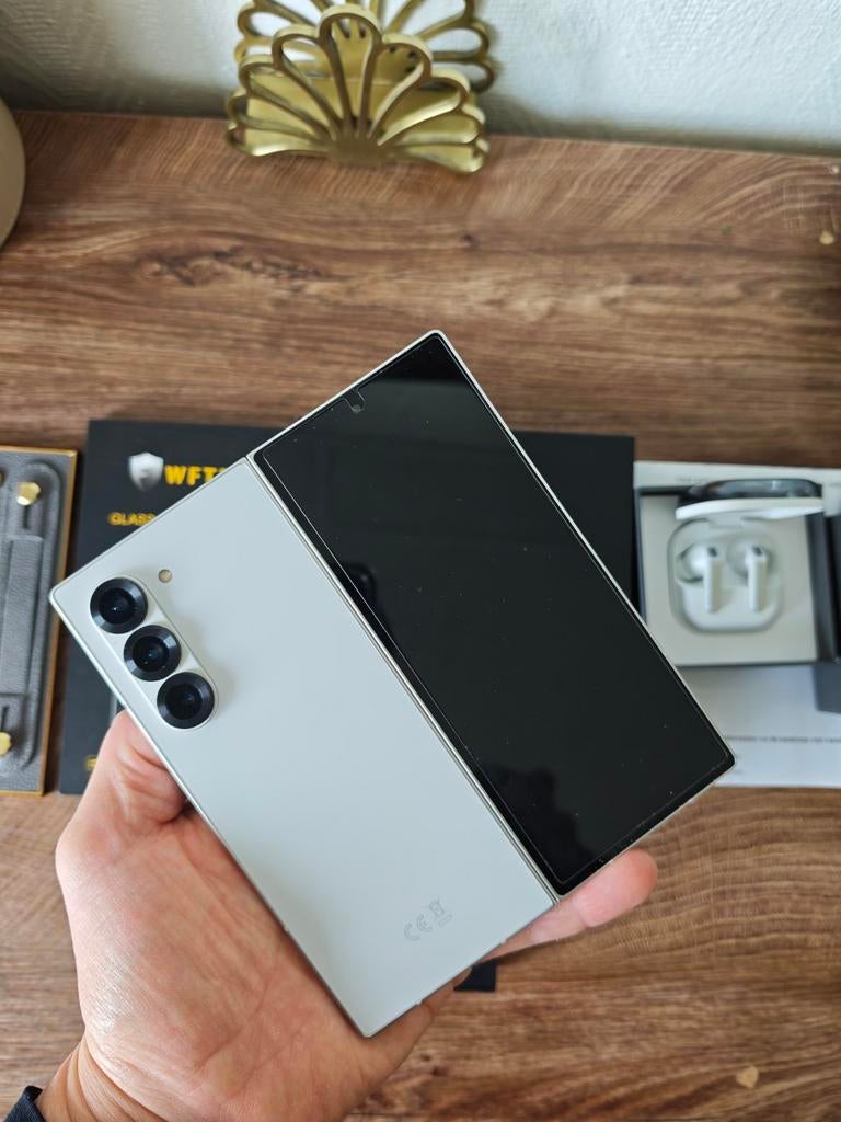 Samsung zfold6 256 Go comme neuf, Télécoms, Téléphonie mobile | Samsung, Enlèvement ou Envoi