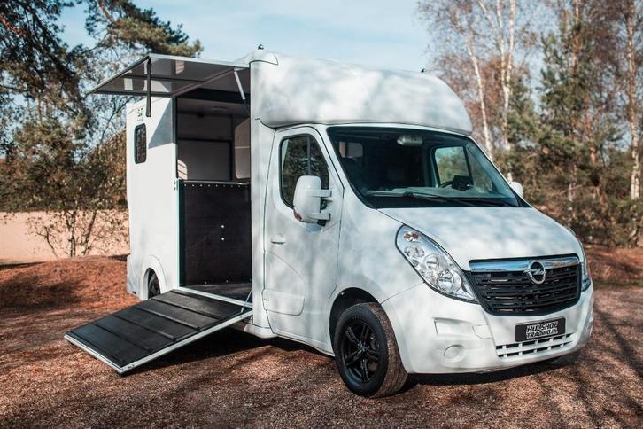 !! GEZOCHT !! 2 paards camionette, Animaux & Accessoires, Chevaux & Poneys | Semi-remorques & Remorques, Utilisé, Remorque 2 chevaux