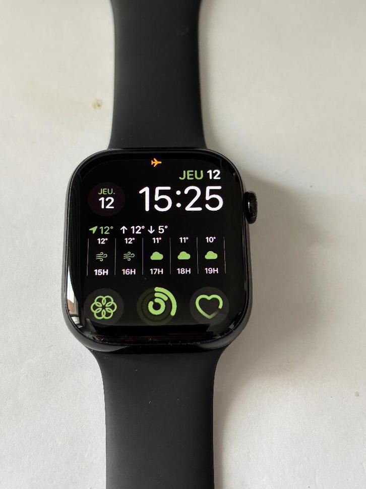 Apple Watch S10 GPS 46 mm gitzwarte sportband S/M, Handtassen en Accessoires, Smartwatches, Gebruikt, iOS, Zwart, Afstand, GPS