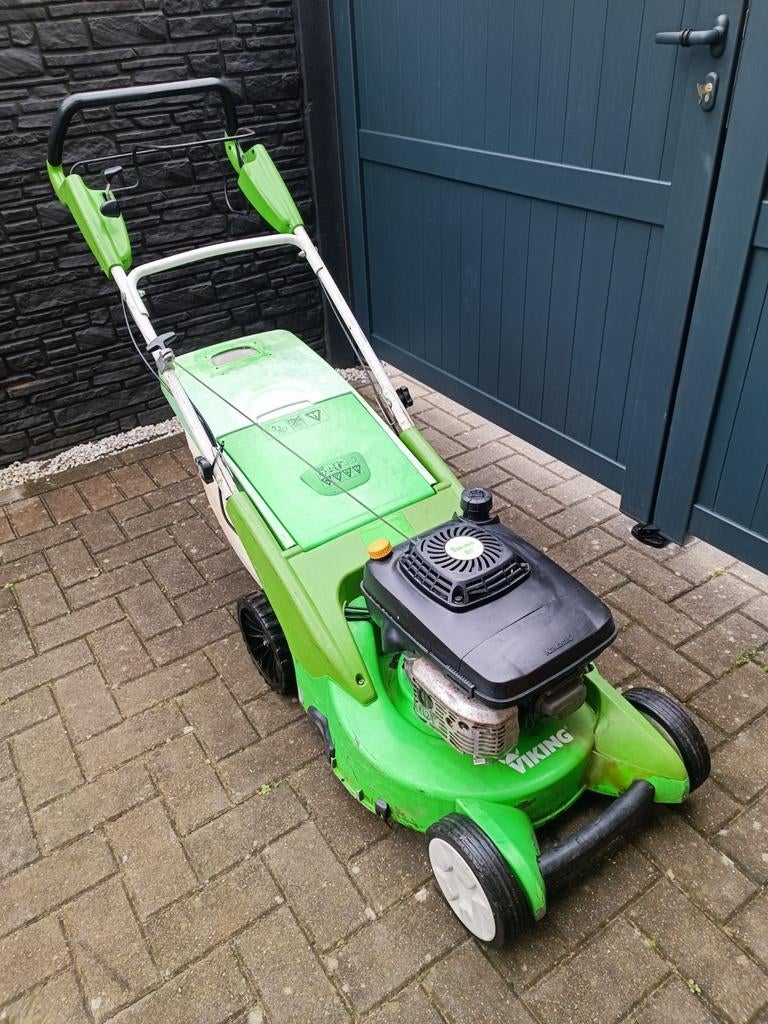 Viking benzine grasmaaier Zelftekker, Ophalen