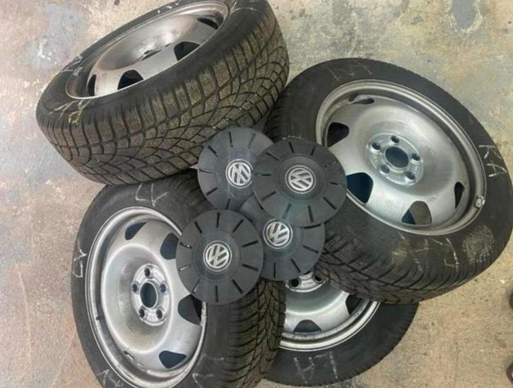 Pneus et jantes 4 saisons VW 215 60 17” C pour VW T6 T5 T6.1, Autos : Pièces & Accessoires, Pneus & Jantes, Jante(s), 4 Saisons