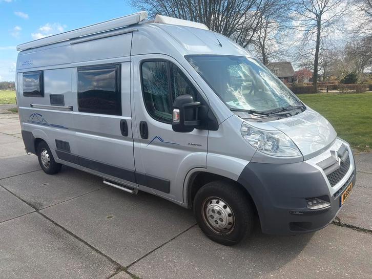 Pössl 2Win Lit fixe, climatisation, porte-vélos, Caravanes & Camping, Camping-cars, Entreprise, jusqu'à 6, Modèle Bus ou Fourgon aménagé