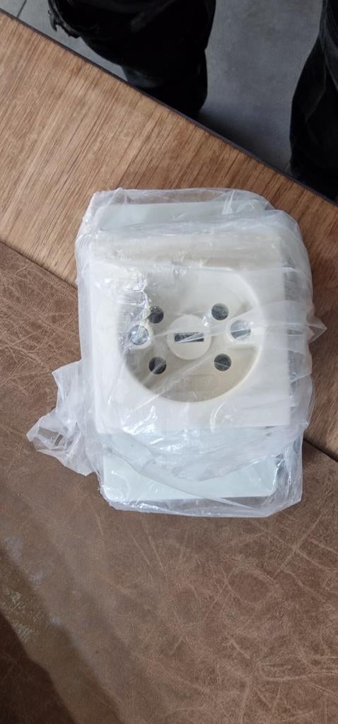 ABB Perilex stopcontact 16A – nieuw, Ophalen, Stopcontact