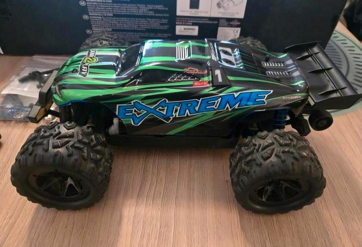 RC Auto 4x4 zeer snel Nitro als splinternieuw! Koopje!, Hobby en Vrije tijd, Modelbouw | Radiografisch | Auto's, Onderdeel, Ophalen of Verzenden