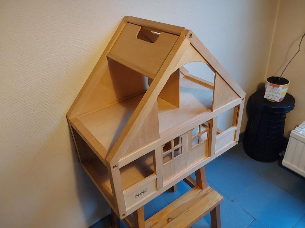 Degelijk groot houten poppenhuis beeboo €30, Kinderen en Baby's, Speelgoed | Poppenhuizen, Ophalen, Gebruikt, Poppenhuis
