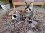 2 wasbeer knuffels, Kinderen en Baby's, Speelgoed | Knuffels en Pluche, Ophalen of Verzenden, Zo goed als nieuw, Overige typen