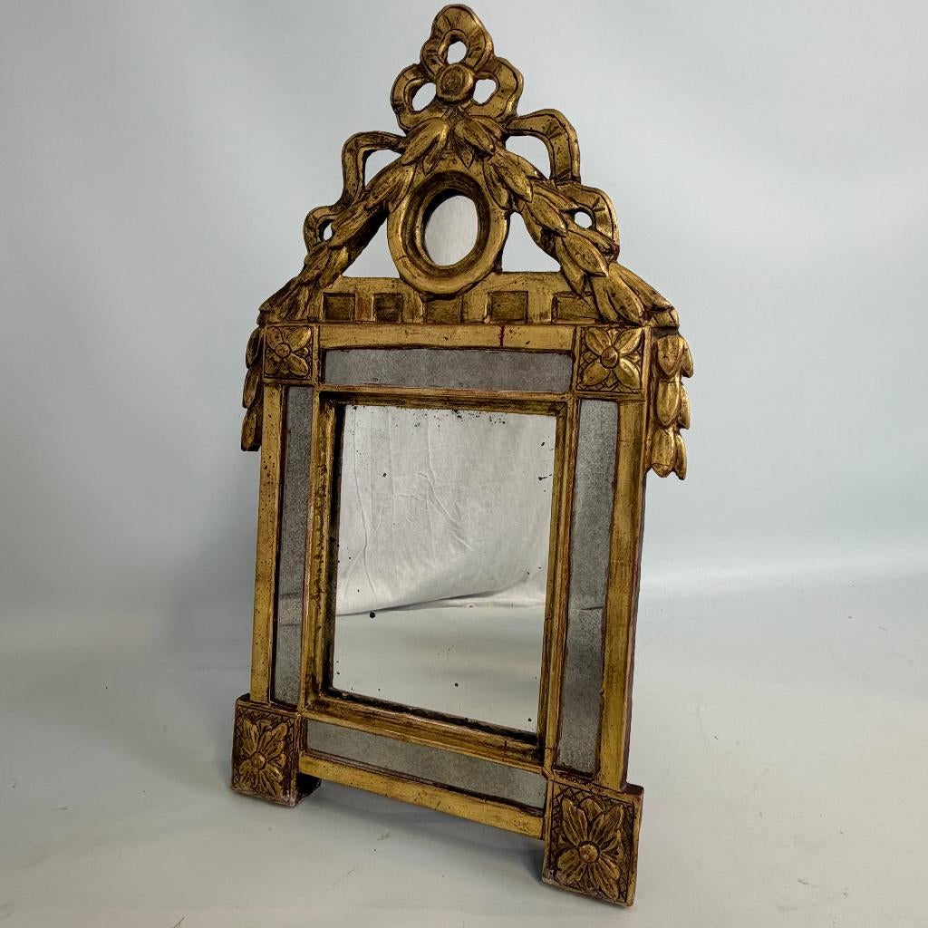 Miroir à fronton de style Louis XVI, Antiquités & Art, Antiquités | Miroirs, Enlèvement ou Envoi, Rectangulaire, Moins de 50 cm