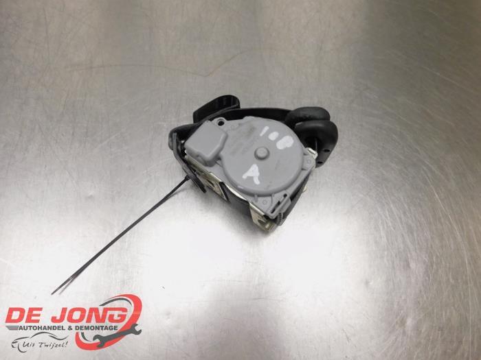 Ceinture de sécurité arrière droite d'un Peugeot 108, Autos : Pièces & Accessoires, -, 3 mois de garantie, Utilisé, -