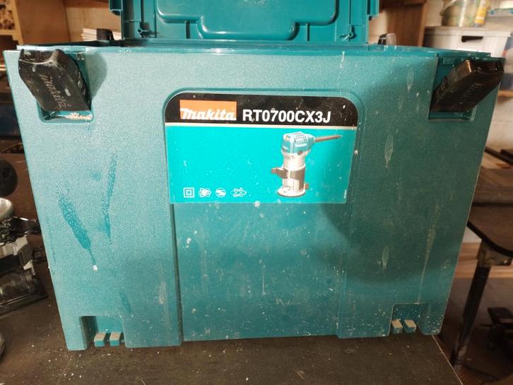 Routeur Makita, Bricolage & Construction, Outillage | Pièces de machine & Accessoires, Enlèvement