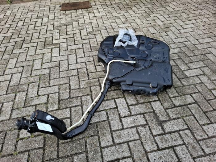 Réservoir de carburant d'un Volkswagen Caddy, Volkswagen, -, 3 mois de garantie, Utilisé