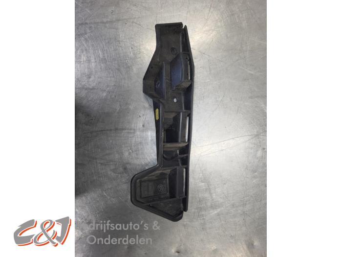 Support pare-chocs avant droit d'un Renault Master, Renault, -, 3 mois de garantie, Utilisé