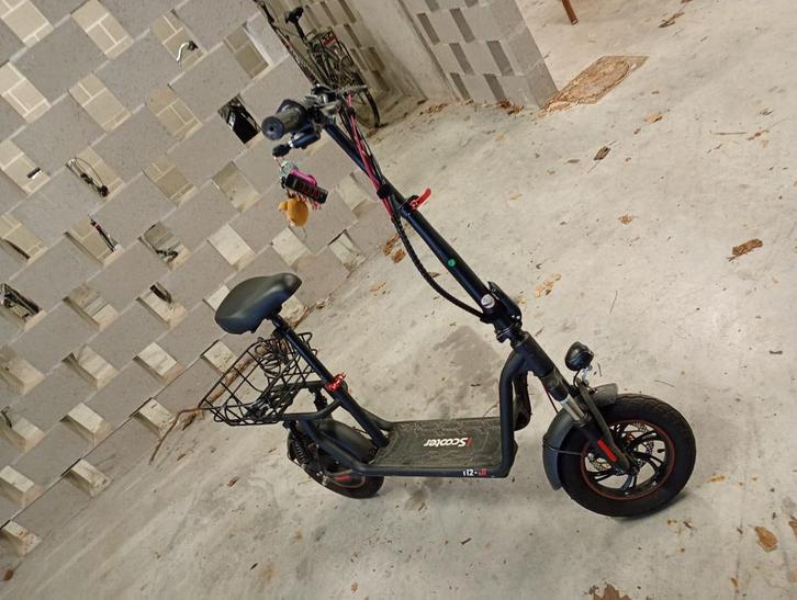 I scooter, Fietsen en Brommers, Steps, Zo goed als nieuw, Ophalen