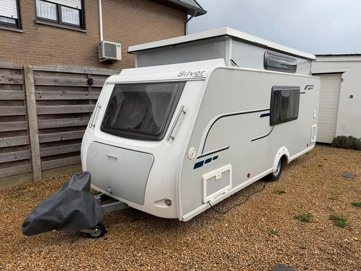 Trigano Silver 400 lichtgewicht met veel opties, Caravans en Kamperen, Caravans, Bedrijf, tot en met 2, 750 - 1000 kg, Treinzit