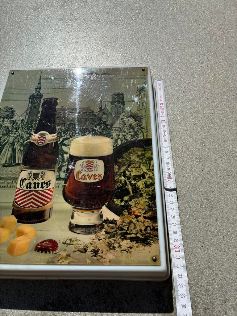 Caves de marques de bière, Enlèvement, Utilisé, Panneau, Plaque ou Plaquette publicitaire, Autres marques