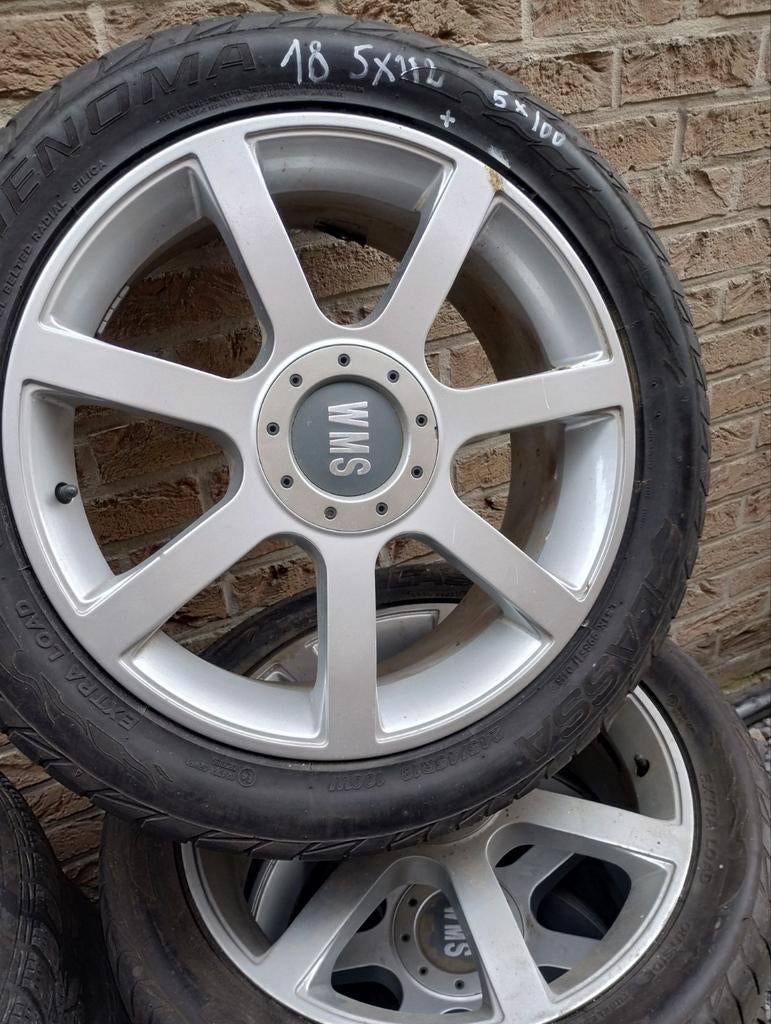 Jeux jante a saisir avec peux 0475669313, Autos : Pièces & Accessoires, Pneus & Jantes, Enlèvement ou Envoi