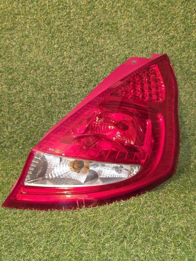 feux arrière droit Ford fiesta 2008 a 2012 original, Enlèvement, Utilisé, Ford