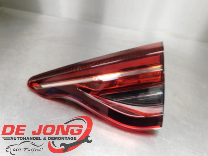 Feu arrière droit d'un Renault Clio, Renault, -, 3 mois de garantie, Utilisé