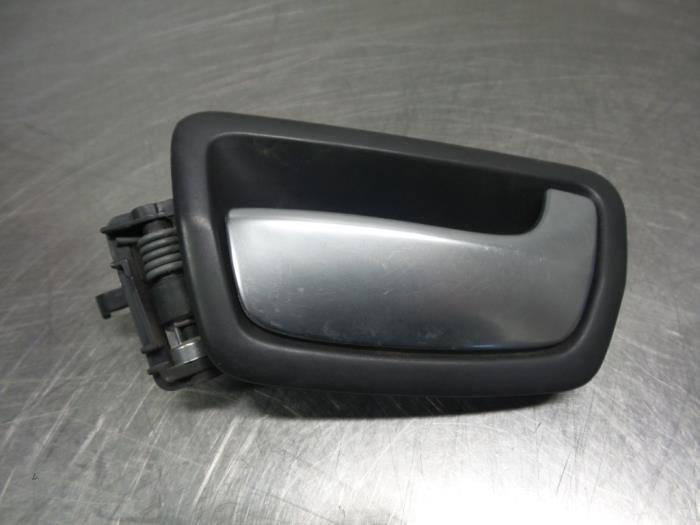 Poignée portière 4portes avant gauche d'un Peugeot 807, Autos : Pièces & Accessoires, Carrosserie & Tôlerie, Peugeot, Utilisé
