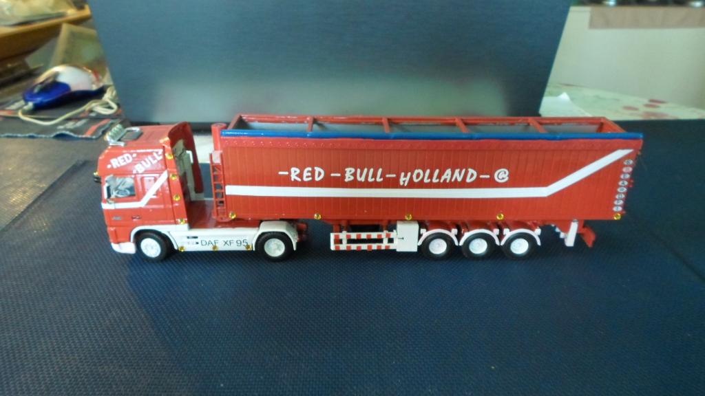 vrachtwagen daf schaal 1:50, Hobby en Vrije tijd, Ophalen, Zo goed als nieuw, Bus of Vrachtwagen, Tekno