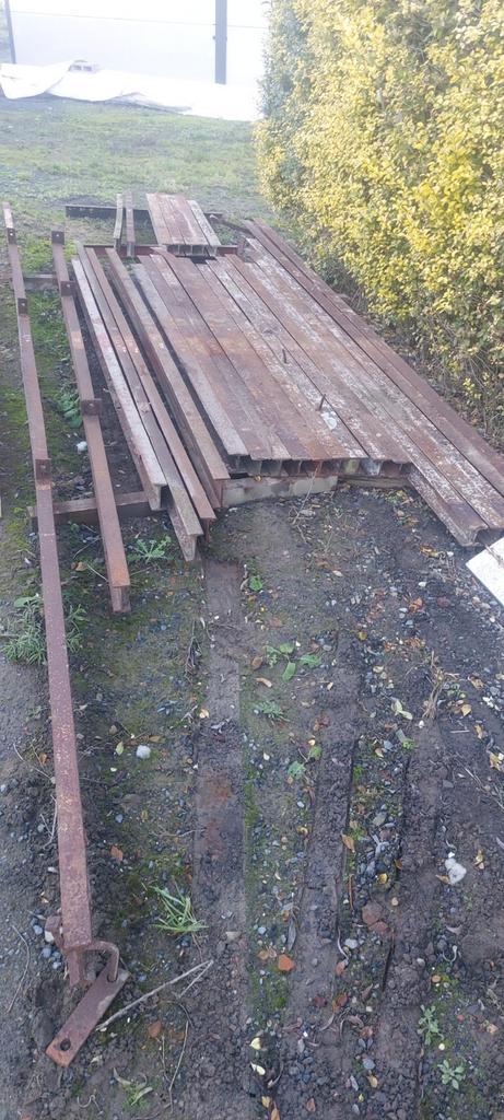 Poutrel heb80 ipe100 en ipe120 balken, Articles professionnels, Machines & Construction | Travail du métal, Enlèvement