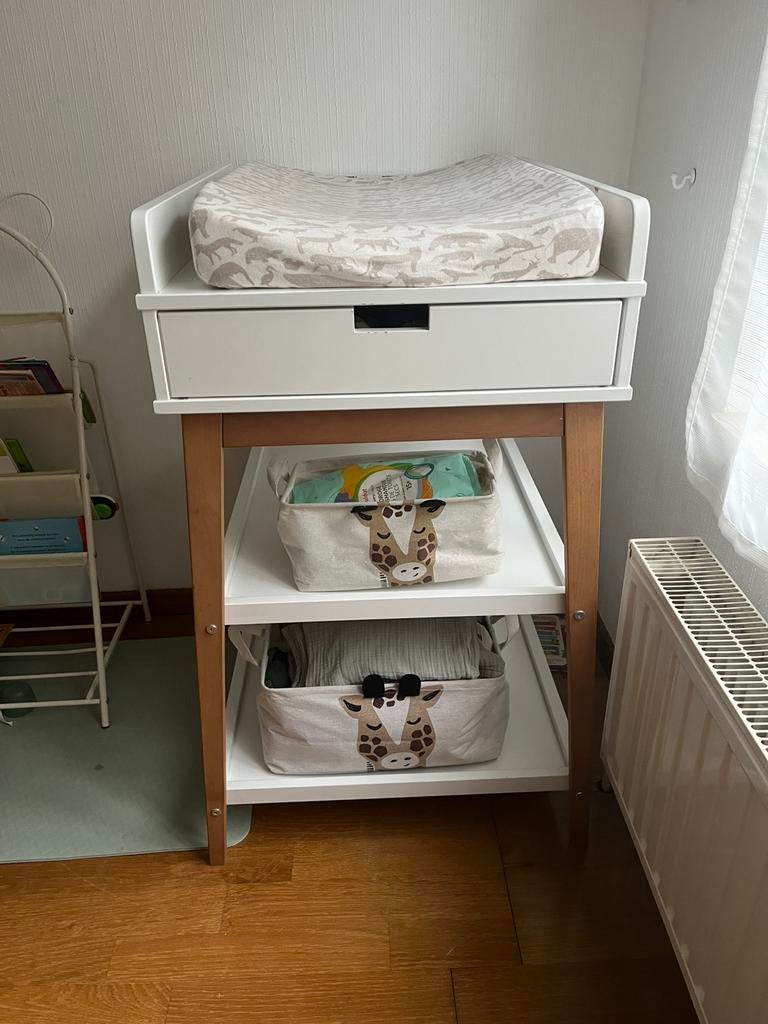 Baby verzorgtafel, Ophalen, Zo goed als nieuw