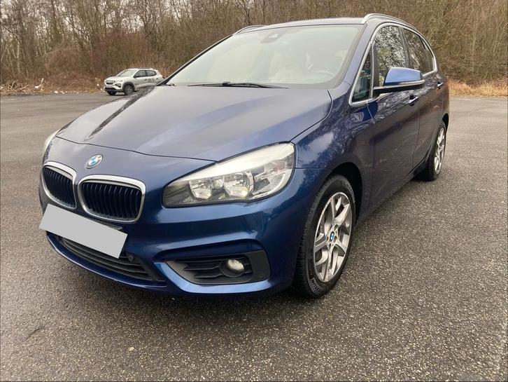 218d 2017 204.000km euro6b état showroom, Autos, Mercedes-Benz, Particulier, Diesel, Euro 6, Boîte manuelle, Carnet d'entretien