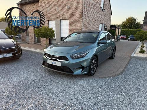 Kia Ceed / cee'd HB 1.5 T-GDI 140PK BLACK/PACK 7J/GAR NIEUW, Auto's, Kia, Bedrijf, Te koop, (Pro) Cee d, ABS, Achteruitrijcamera