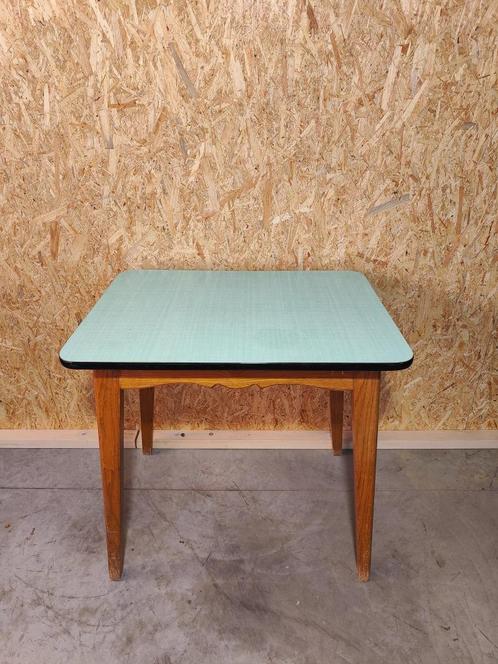 Vintage eettafel met formica blad (jaren 50-60), Huis en Inrichting, Tafels | Eettafels, Gebruikt, 50 tot 100 cm, 50 tot 100 cm