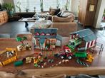 Playmobil grote boerderij met woonst, Kinderen en Baby's, Speelgoed | Playmobil, Ophalen of Verzenden, Zo goed als nieuw