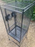 PAPEGAAIENKOOI - VOGELS in goede staat 50x50x135, Dieren en Toebehoren, Vogels | Hokken en Kooien, Ophalen