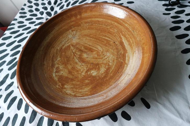 Bouffioulx zandstenen schaal, Antiek en Kunst, Antiek | Keramiek en Aardewerk, Ophalen of Verzenden