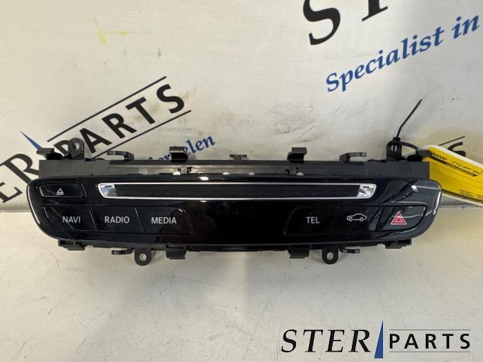 Radiobedienings paneel van een Mercedes C-Klasse, Auto-onderdelen, Dashboard en Schakelaars, Mercedes-Benz, Gebruikt, 3 maanden garantie