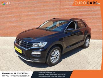 Volkswagen T-Roc 1.5 TSI 150pk DSG Style Team | Navigatie |  beschikbaar voor biedingen
