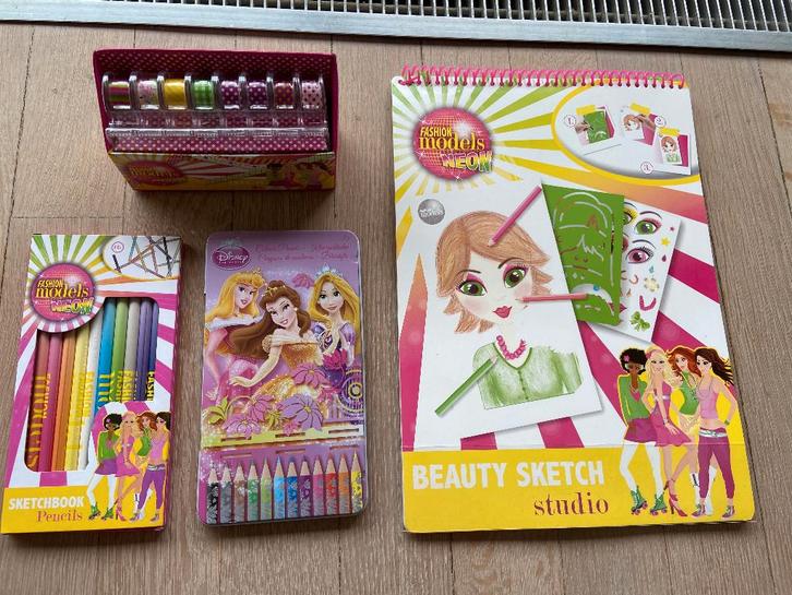 Nieuw lot fachion model 7+ NIEUW knutselgerief, Kinderen en Baby's, Speelgoed | Educatief en Creatief, Nieuw, Knutselen, Ophalen of Verzenden