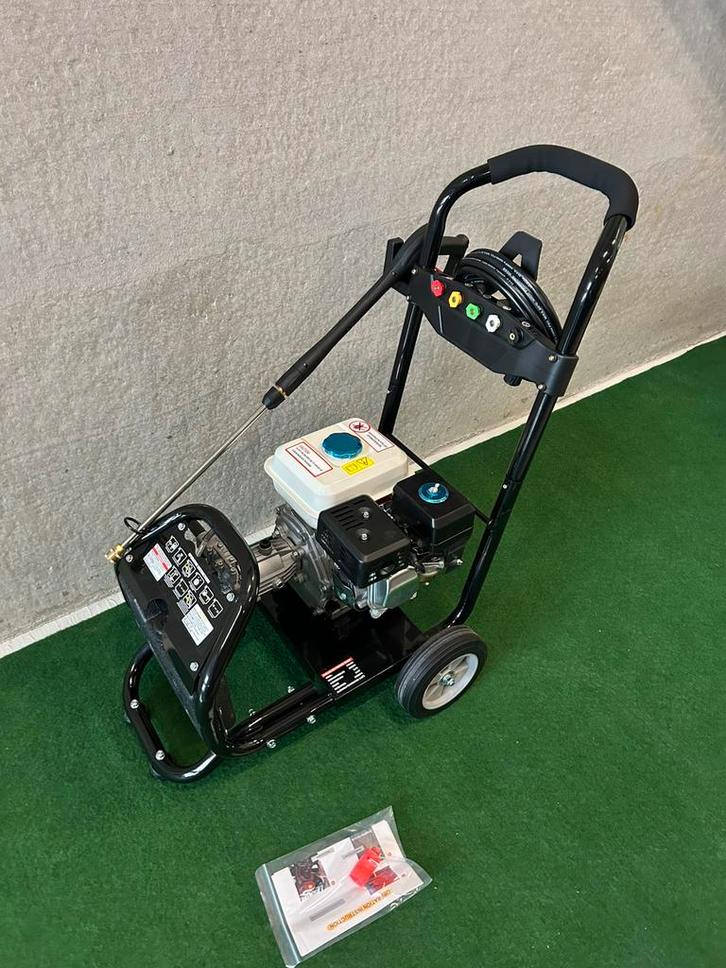 Nieuwe professionele benzine hogedrukreiniger, Tuin en Terras, Hogedrukreinigers, Nieuw, Ophalen