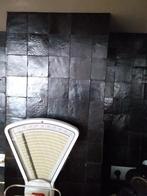 4 vierkante meter zwarte originele Marokkaanse tegels, Huis en Inrichting, Ophalen, Gebruikt, Zwart