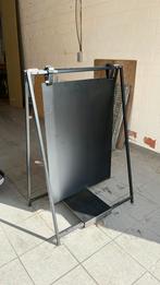 Stoepbord, Zakelijke goederen, Ophalen