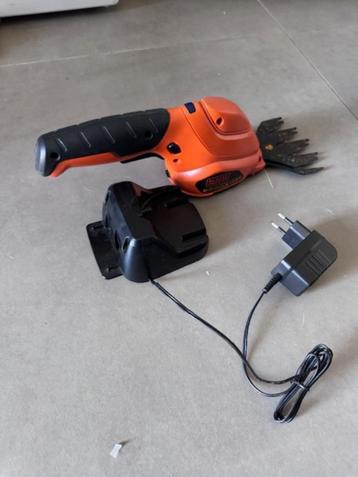 Oplaadbare Boordsnoeier van Black & Decker beschikbaar voor biedingen