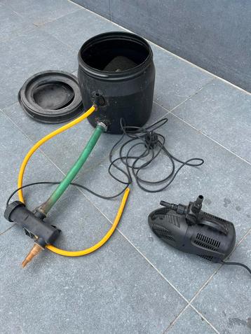 Vivo 4000 vijverpomp met vijverfilter beschikbaar voor biedingen