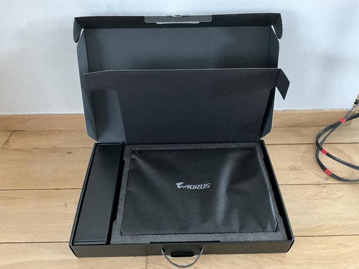 PC Gamer Aorus (Gigabite) RTX 4070 16 GB DDR5 SSD 1 TB, Computers en Software, Windows Laptops, Zo goed als nieuw, 17 inch of meer