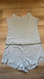 Nieuw pyamaset Hunkemöller, Kleding | Dames, Pyjama's, Hunkemöller, Ophalen of Verzenden, Nieuw, Maat 42/44 (L)