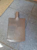 gesmede spades, Zakelijke goederen, Ophalen