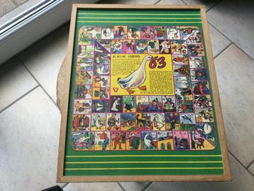 HOUTEN KISTJE MET VERSCHILLENDE SPELLETJES/COLLECTIE beschikbaar voor biedingen