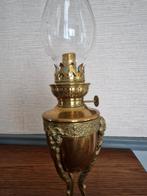 Ancienne lampe à huile originale. Décors béliers, Enlèvement