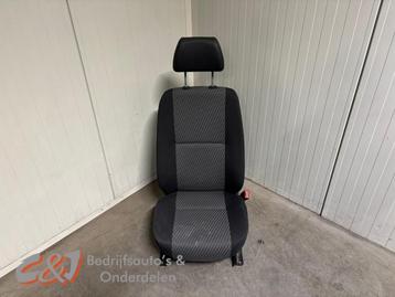 Stoel rechts van een Volkswagen Crafter beschikbaar voor biedingen