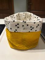 Mandje voor verzorging spulletjes, Ophalen, Zo goed als nieuw, Overige typen, Standaard